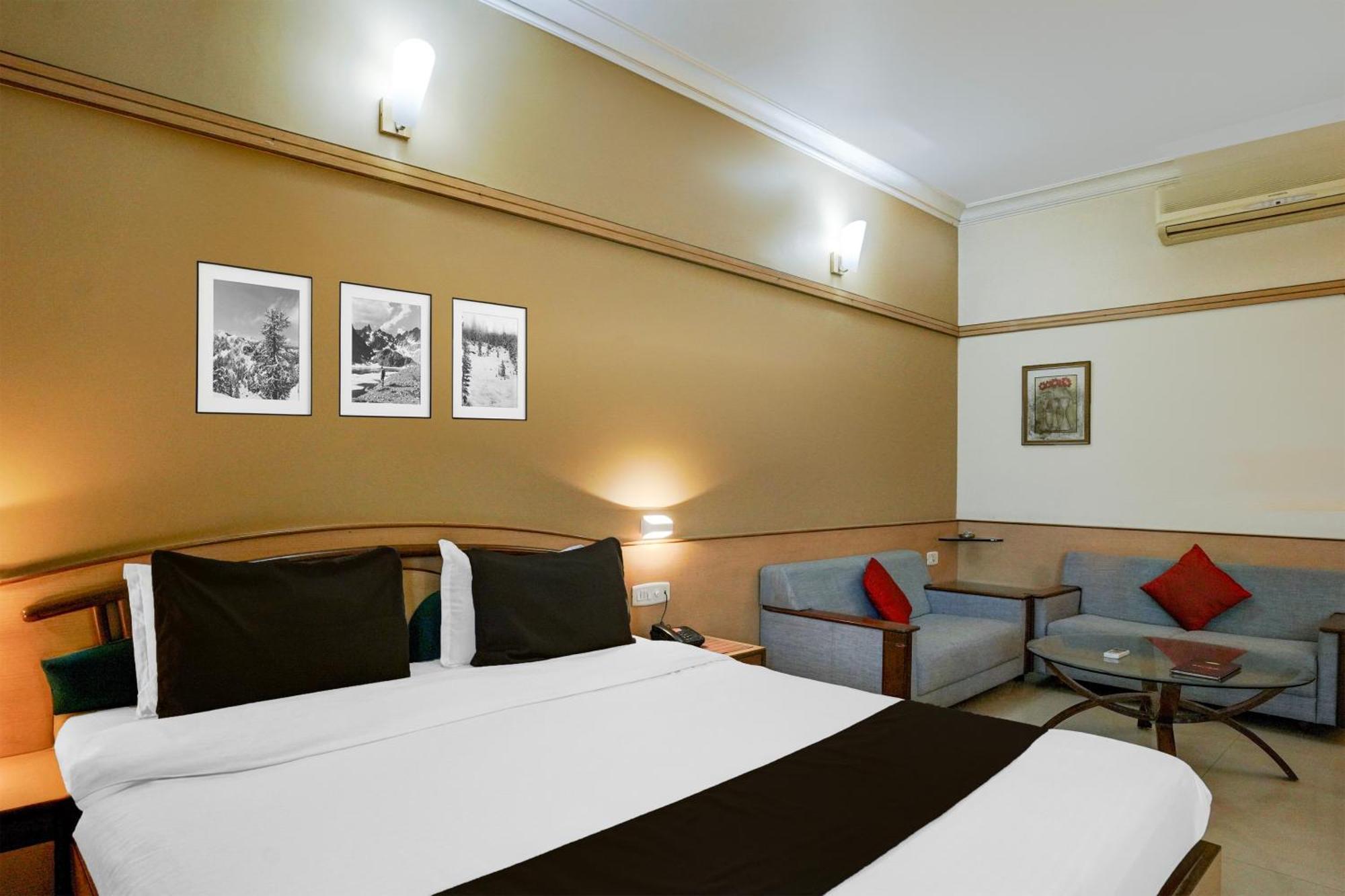 Super Collection O Limda Chowk Formerly Hotel Harmony راجكوت المظهر الخارجي الصورة