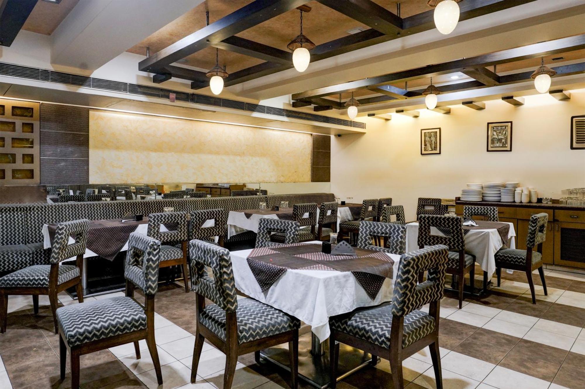 Super Collection O Limda Chowk Formerly Hotel Harmony راجكوت المظهر الخارجي الصورة
